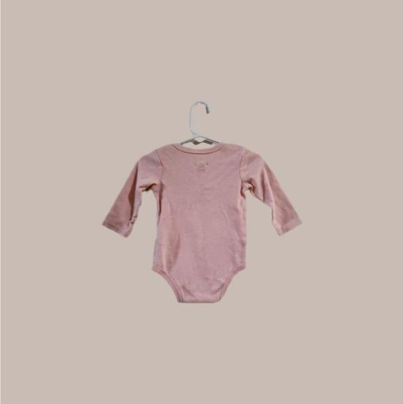 Duck Duck Goose 6-9 months Kitten & Hearts Love Onesie - Picture 2 of 2